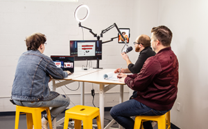 Frameworks Stream Stand Press Feature