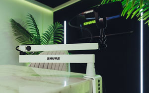 From Black to White: Gator Debuts New Versions of Its Shure Broadcast Stands